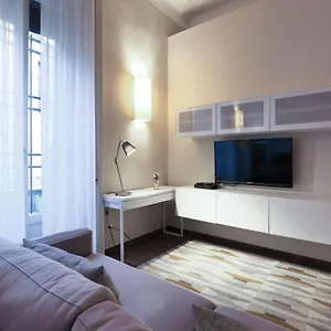 Contempora - Porta Romana - Traviata Apartamento Milán