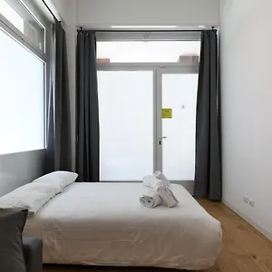 Primopiano - La Malfa Flats Apartamento Milán