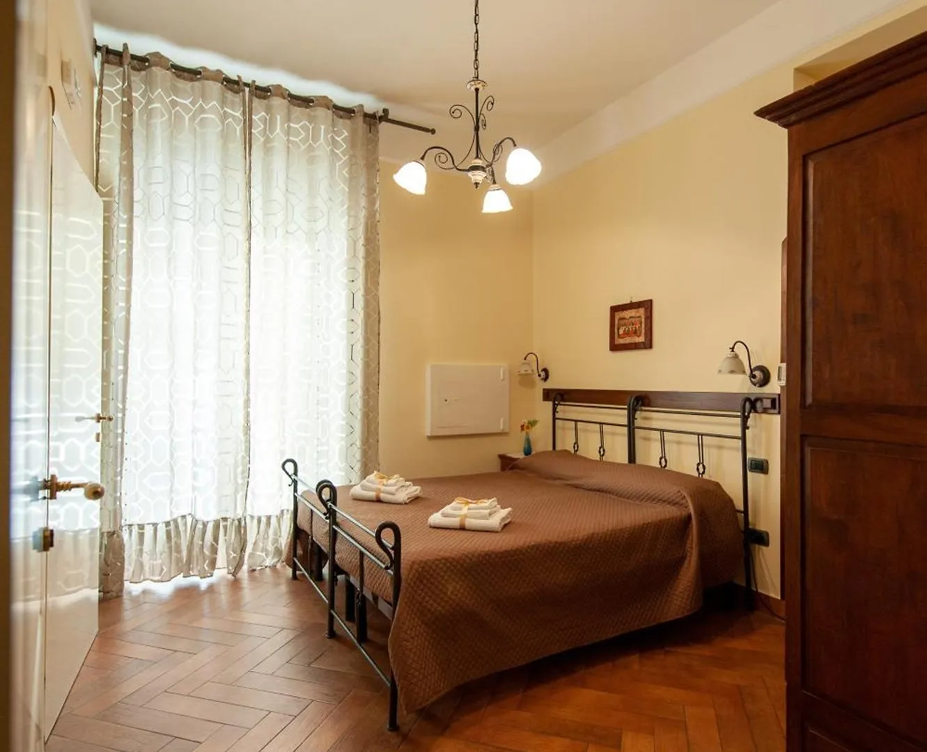 B&B Conte Cavour Napoli