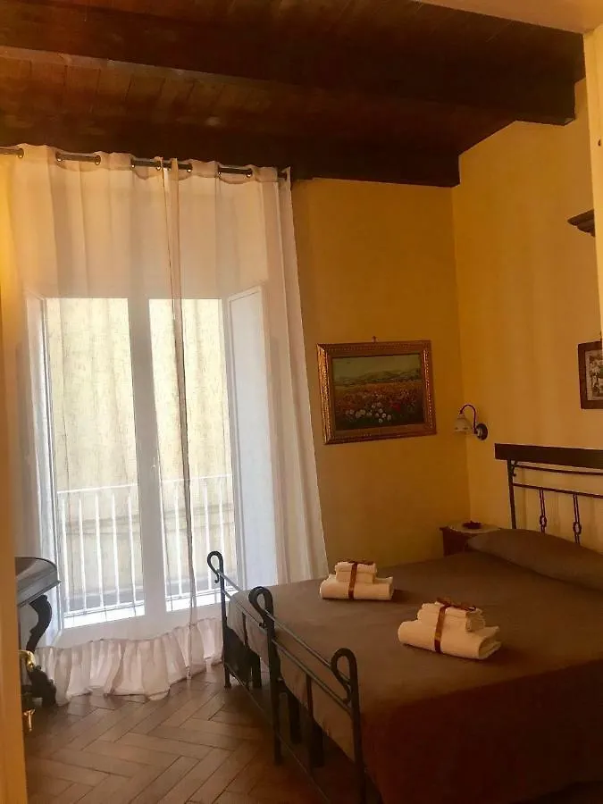 Affittacamere B&B Conte Cavour Napoli